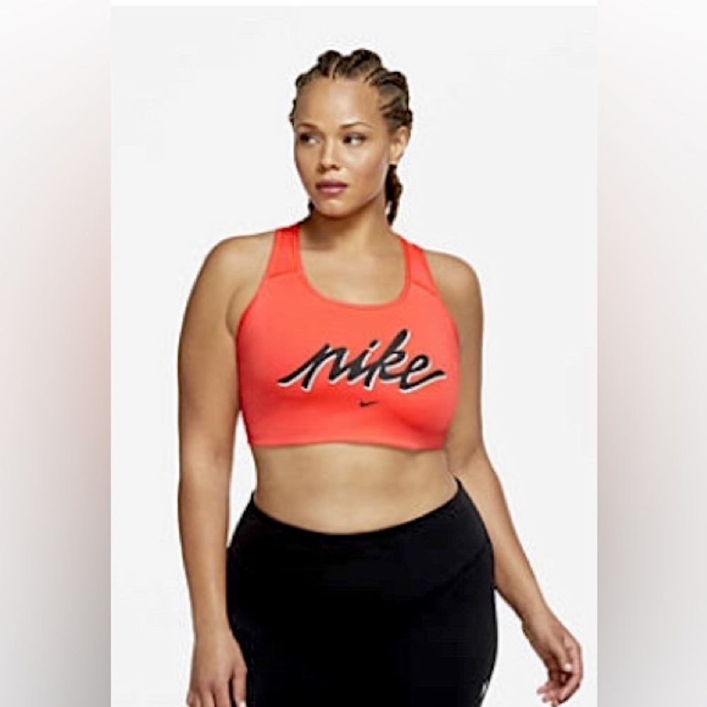 Nike Dri-FIT Swoosh Femme Women’s Plus Size Sports Bra